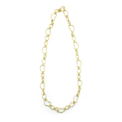 Heart Chain Necklace in Yellow Gold