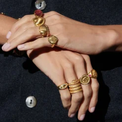 Palmyra Ring in Yellow Gold