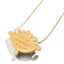 Russe Grand Vert Eye Necklace in Yellow Gold