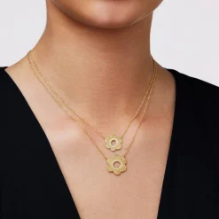 Small Daisy Diamond Necklace