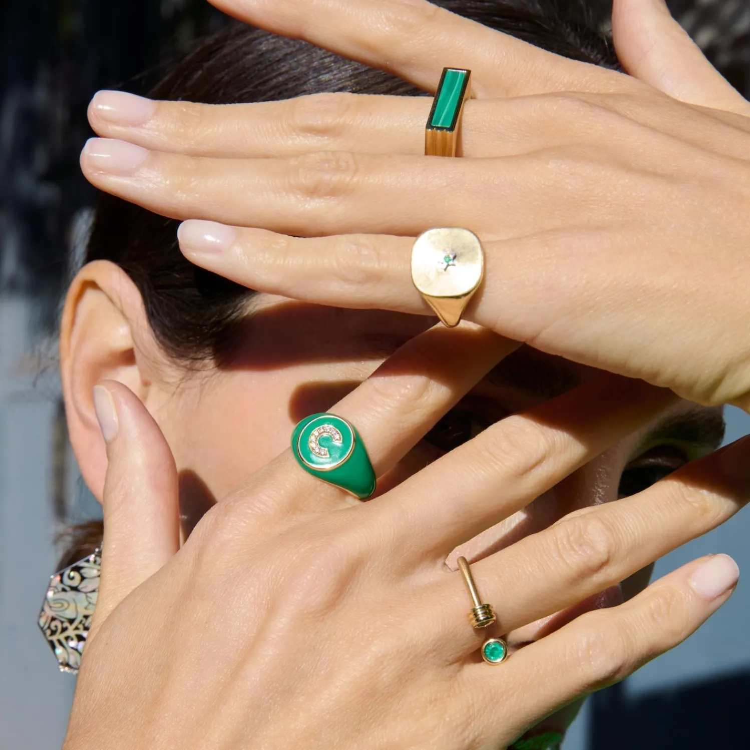 Tsavorite Ora Silk Cushion Shaped Signet Ring in Yellow Gold