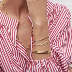 White Diamond Jones Tennis Bracelet in Yellow Gold