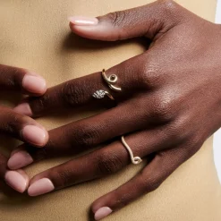 White Diamond Pavé Baby Vine Ring in Yellow Gold