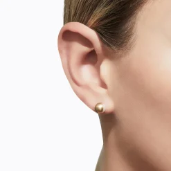 Yellow Gold 135° Half Pearl Single Stud Earring