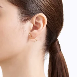 Yellow Gold and White Diamond 32mm Twist Pin Earring 03